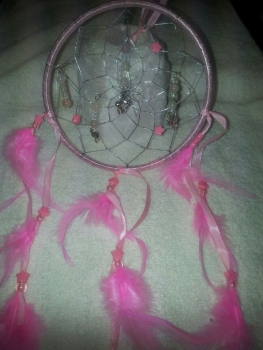 ROSA DREAMCATCHER MIT EINHORN UND EDELSTEINEN